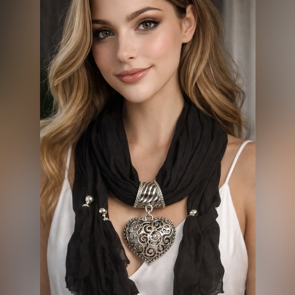 No Label Accessories - Chic Black Scarf with Silver Heart Pendant